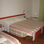 Prati 3* קסטרוקארו טרמה