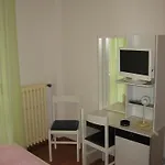 Prati 3* קסטרוקארו טרמה