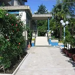 Prati 3* קסטרוקארו טרמה