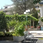 מלון Prati