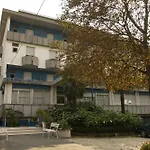 Prati מלון