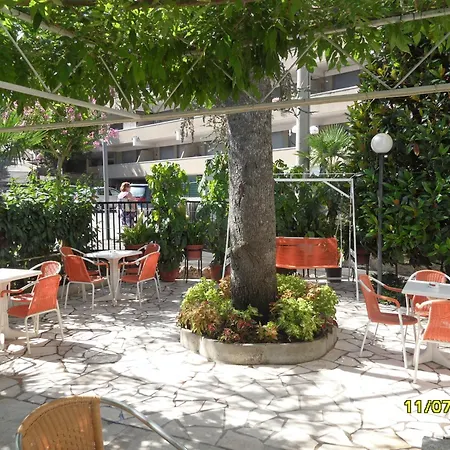 Hotel Prati 3*