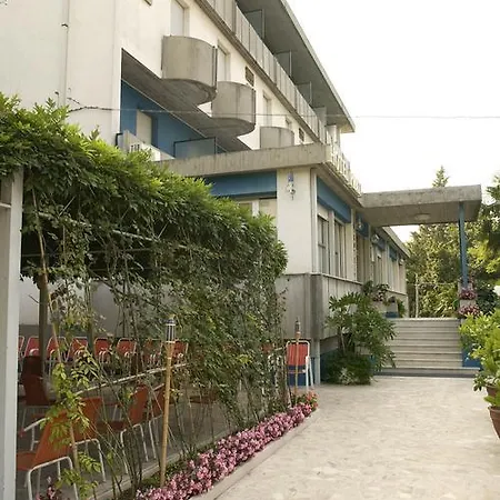 Prati מלון קסטרוקארו טרמה